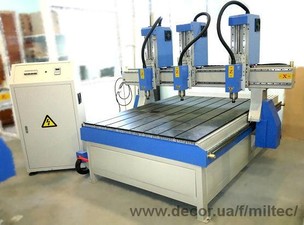 cnc-1318-3S Трехшпиндельный фрезерный станок с ЧПУ для резьбы по дереву &mdash; Милтек